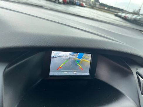 Used 2017 Ford Focus SE image 14