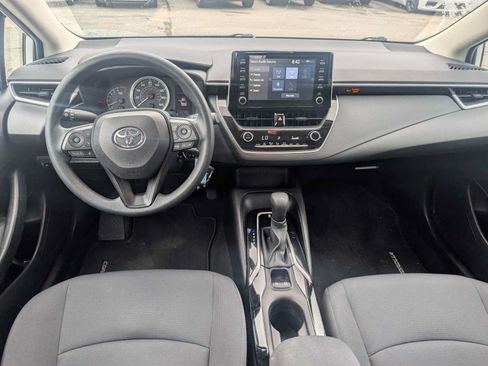 Used 2020 Toyota Corolla LE FWD image 15