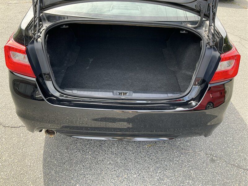 Used 2015 Subaru Legacy 2.5i Premium AWD/4WD image 12