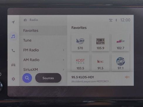 Certified 2023 Toyota Corolla Cross XLE w/ Convenience Package image 26
