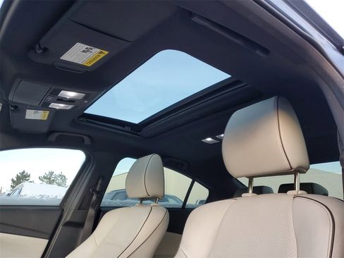 Used 2017 MAZDA MAZDA6 Grand Touring image 10