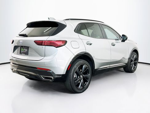 Used 2025 Buick Envision Sport Touring image 9