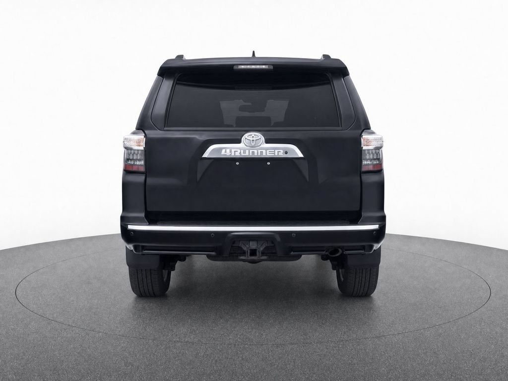 Used 2018 Toyota 4Runner Limited AWD/4WD image 7