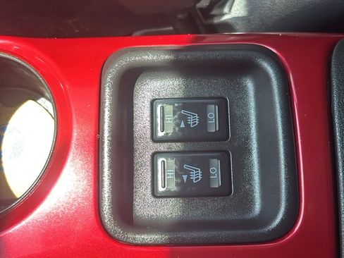 Used 2016 Nissan Juke SL AWD/4WD image 8