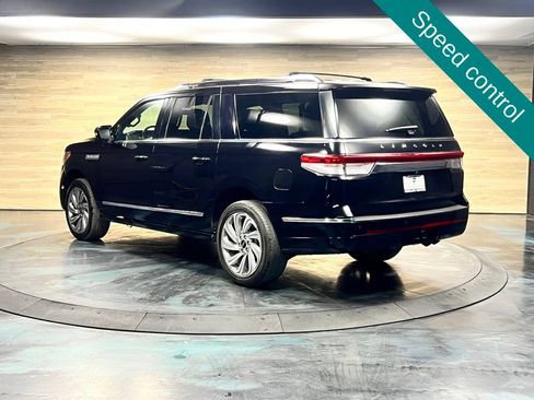 Used 2023 Lincoln Navigator L Reserve AWD/4WD image 18