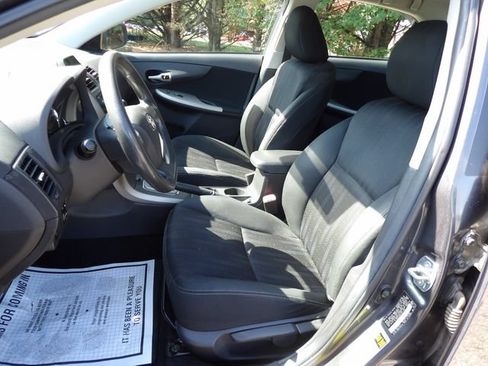 Used 2012 Toyota Corolla S FWD image 18