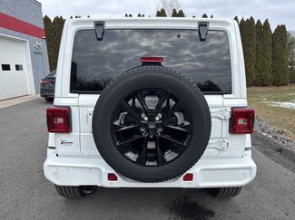 Used 2023 Jeep Wrangler High Altitude video 4