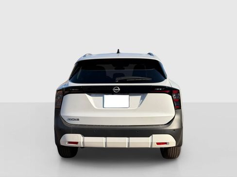 New 2026 Nissan Kicks SV FWD image 4