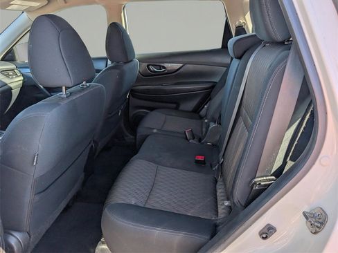 Used 2017 Nissan Rogue S image 14