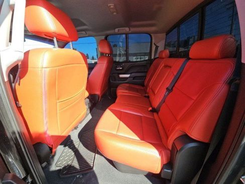 Used 2018 Chevrolet Silverado 1500 LT w/ All Star Edition image 7