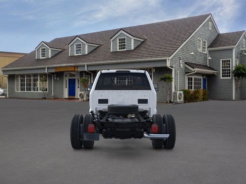 New 2026 Ford F550 2WD Crew Cab Super Duty image 5