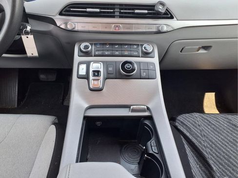 Used 2022 Hyundai Palisade SE w/ Cargo Package FWD image 21