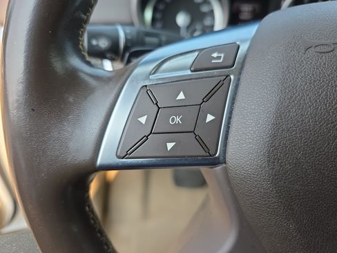 Used 2015 Mercedes-Benz ML 350 2WD image 17