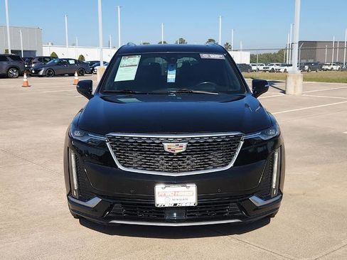 Used 2020 Cadillac XT6 Premium Luxury image 9