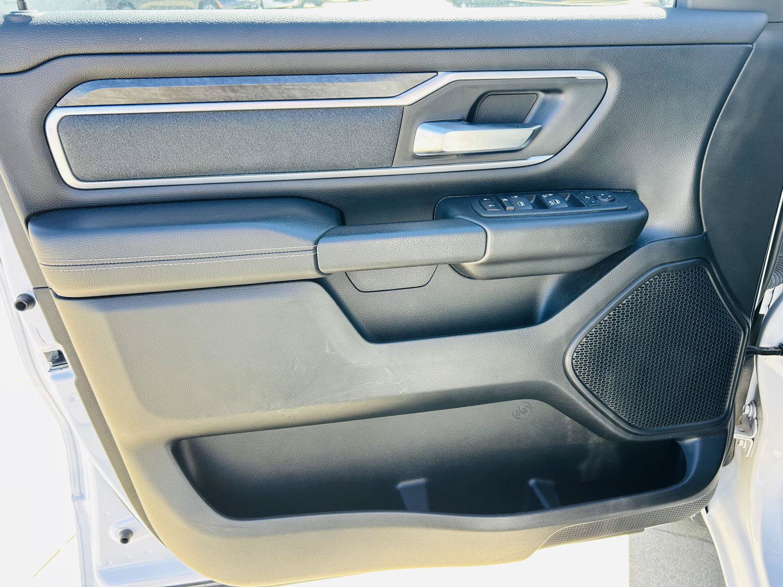 Used 2023 RAM 1500 Big Horn AWD/4WD image 11