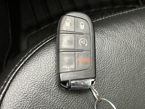 Used 2020 Jeep Compass Limited w/ Trailer Tow Group image 24