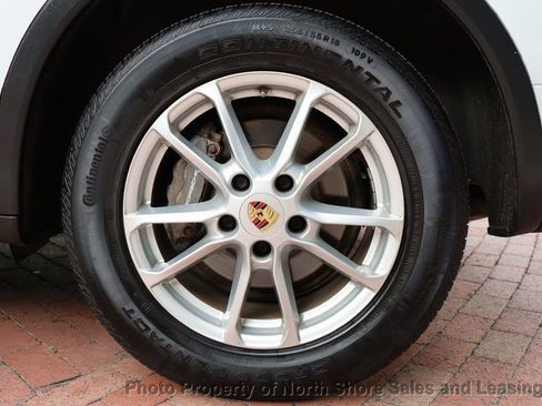 Used 2016 Porsche Cayenne image 58