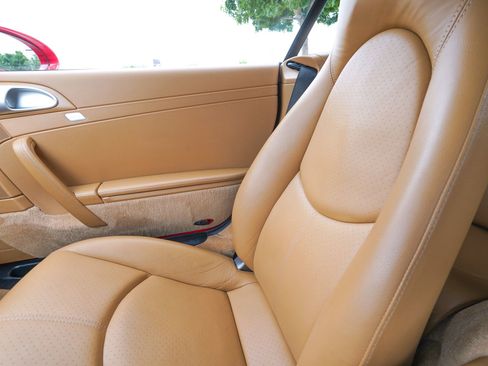 Used 2006 Porsche 911 Carrera 4 AWD/4WD image 21