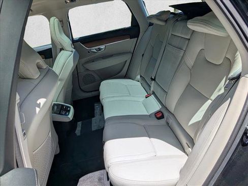 Used 2019 Volvo V90 T5 Inscription w/ Protection Package Premier FWD image 15