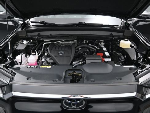 Certified 2026 Toyota Grand Highlander Platinum image 43