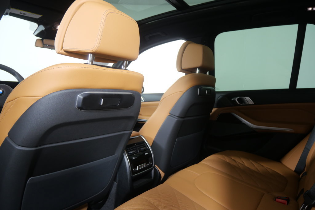 Certified 2026 BMW X5 sDrive40i RWD image 17