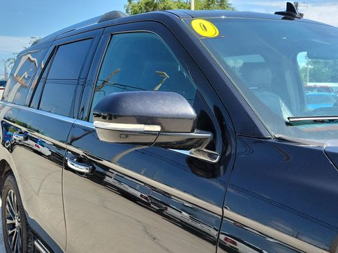 Used 2020 Ford Expedition Limited RWD image 9