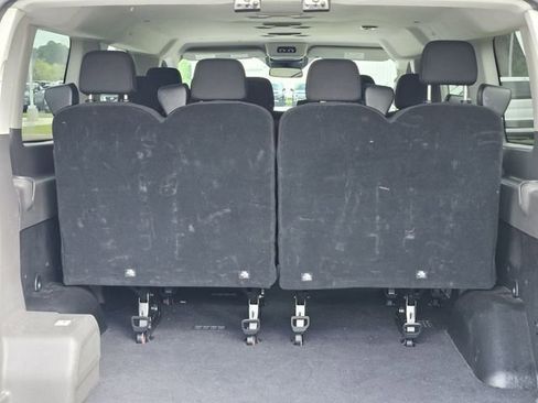 Used 2024 Ford Transit 350 XLT RWD image 29