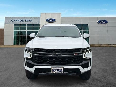 Used 2022 Chevrolet Tahoe Z71 w/ Z71 Off-Road Package AWD/4WD image 2