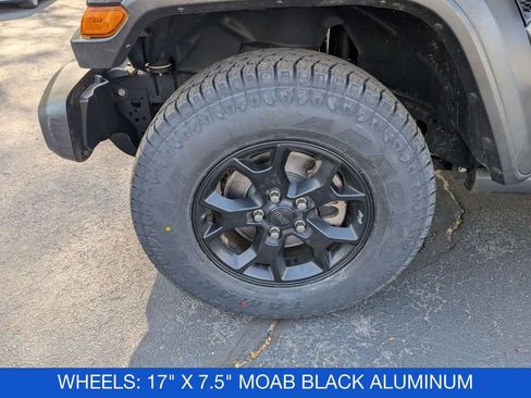Used 2022 Jeep Wrangler Unlimited Sport AWD/4WD image 10