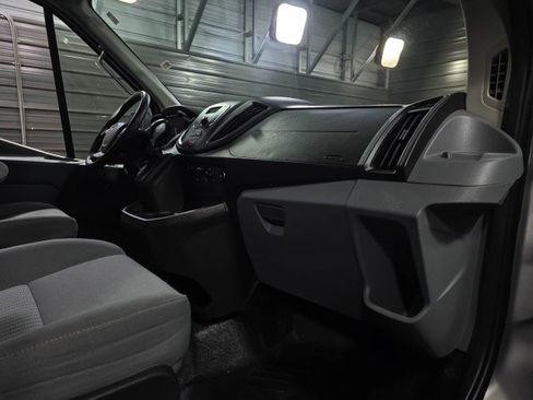 Used 2015 Ford Transit 250 130 Medium Roof image 16