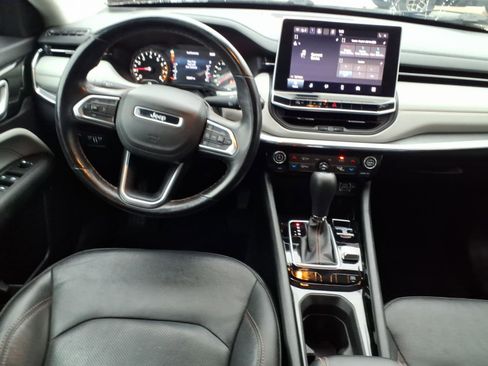 Used 2022 Jeep Compass Limited image 14