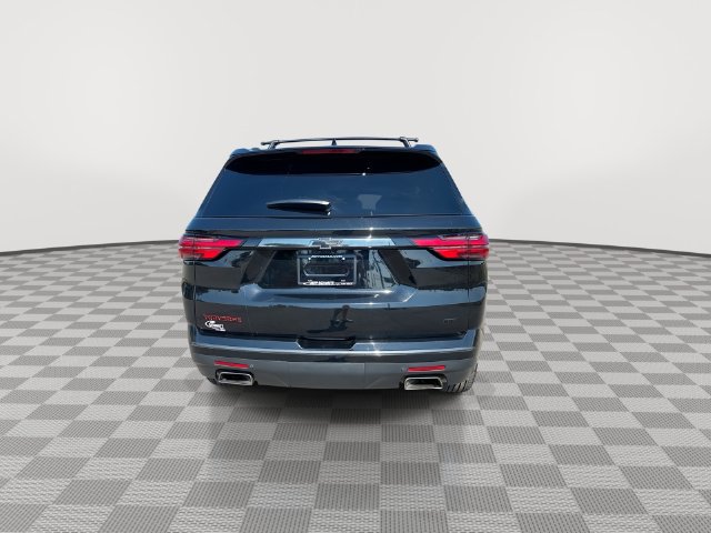 Used 2023 Chevrolet Traverse Premier w/ Redline Edition AWD/4WD image 10