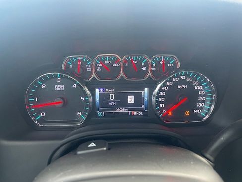 Used 2020 GMC Yukon SLT w/ Open Road Package image 23