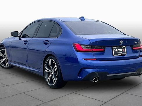 Used 2020 BMW 330i Sedan w/ M Sport Package RWD image 11