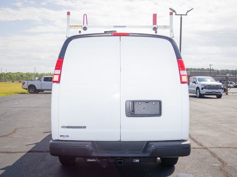 Used 2022 Chevrolet Express 2500 Extended w/ Driver Convenience Package RWD image 3