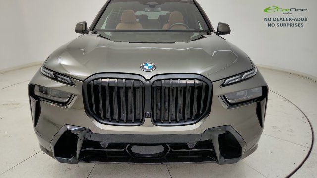 Used 2026 BMW X7 xDrive40i AWD/4WD image 24