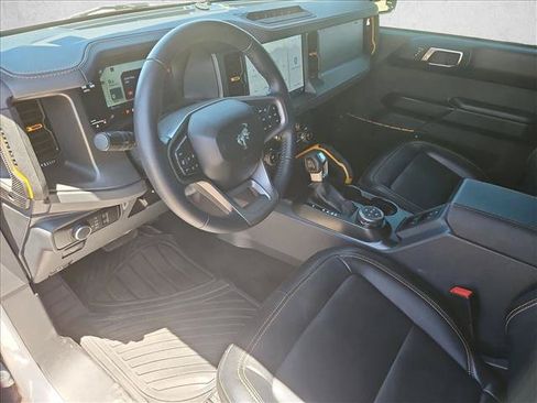Used 2024 Ford Bronco Badlands AWD/4WD image 11