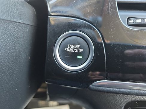 Used 2019 Buick Encore Preferred image 27