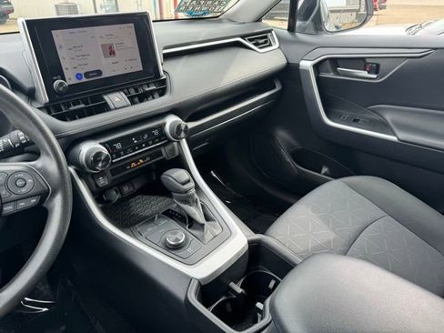 Certified 2025 Toyota RAV4 XLE image 17