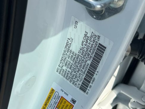 Used 2024 Honda Accord EX image 30