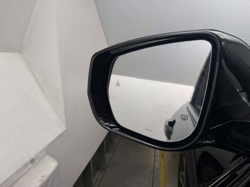 New 2025 Jeep Grand Cherokee L Limited image 29