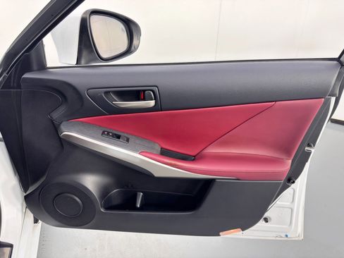 Used 2019 Lexus IS 300 F Sport w/ F Sport Package image 42