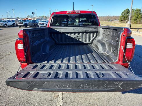 New 2026 GMC Canyon AT4X AWD/4WD image 8