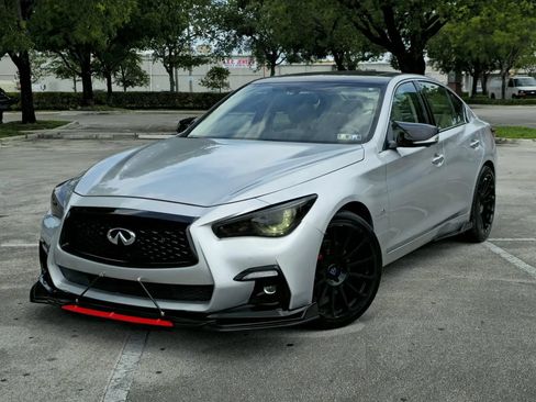 Used 2019 INFINITI Q50 Luxe w/ Essential Package (3.0T Luxe) AWD/4WD image 12