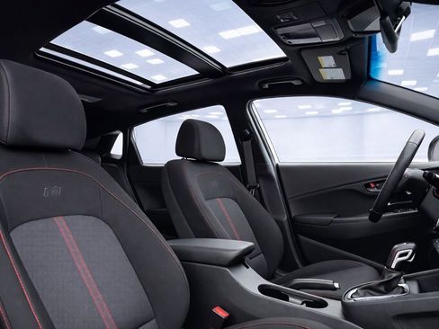 Used 2023 Hyundai Kona N Line image 13