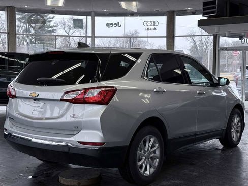 Used 2018 Chevrolet Equinox LT image 9