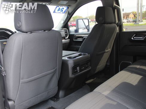 Used 2024 Chevrolet Silverado 3500 LT w/ Convenience Package AWD/4WD image 20