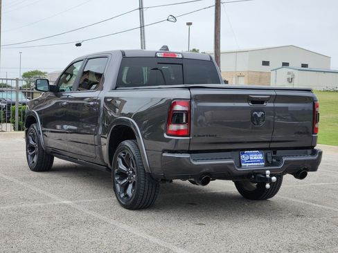 Used 2022 RAM 1500 Limited w/ Night Edition AWD/4WD image 3