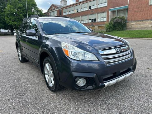 Used 2014 Subaru Outback 2.5i Limited AWD/4WD image 5