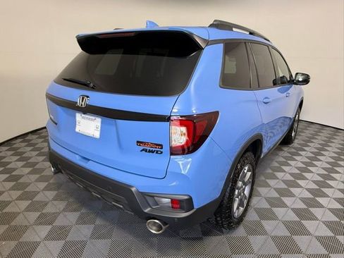 Used 2025 Honda Passport TrailSport image 7